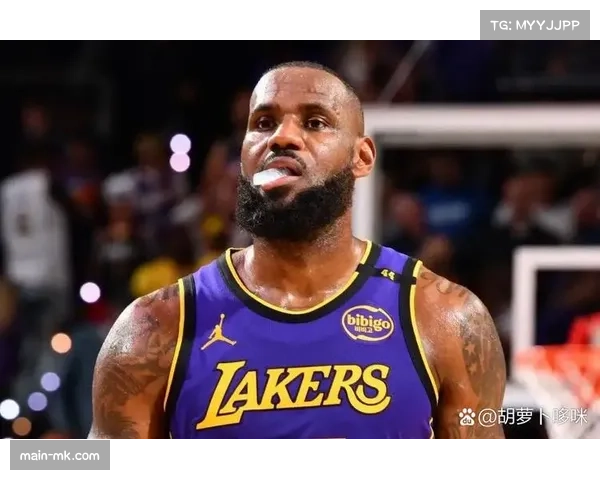 湖人客场不敌太阳遭遇溃败,詹姆斯率队难挽败局 湖人客场不敌太阳遭遇溃败,詹姆斯率队难挽败局