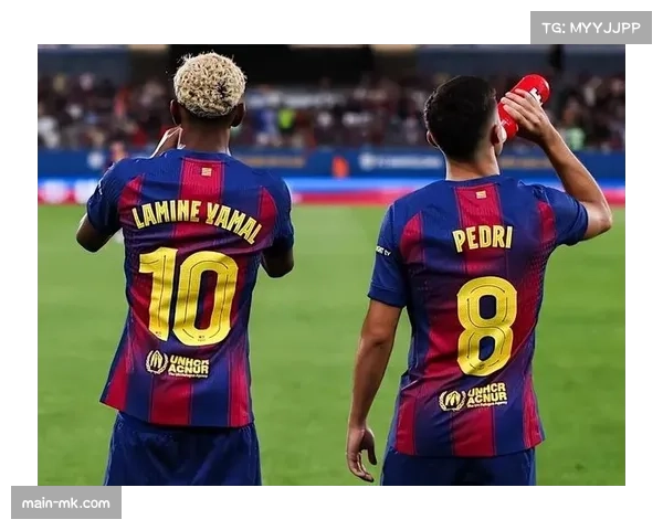 弗里克快节奏转换利器成型，巴萨纵向穿透与边中结合完善